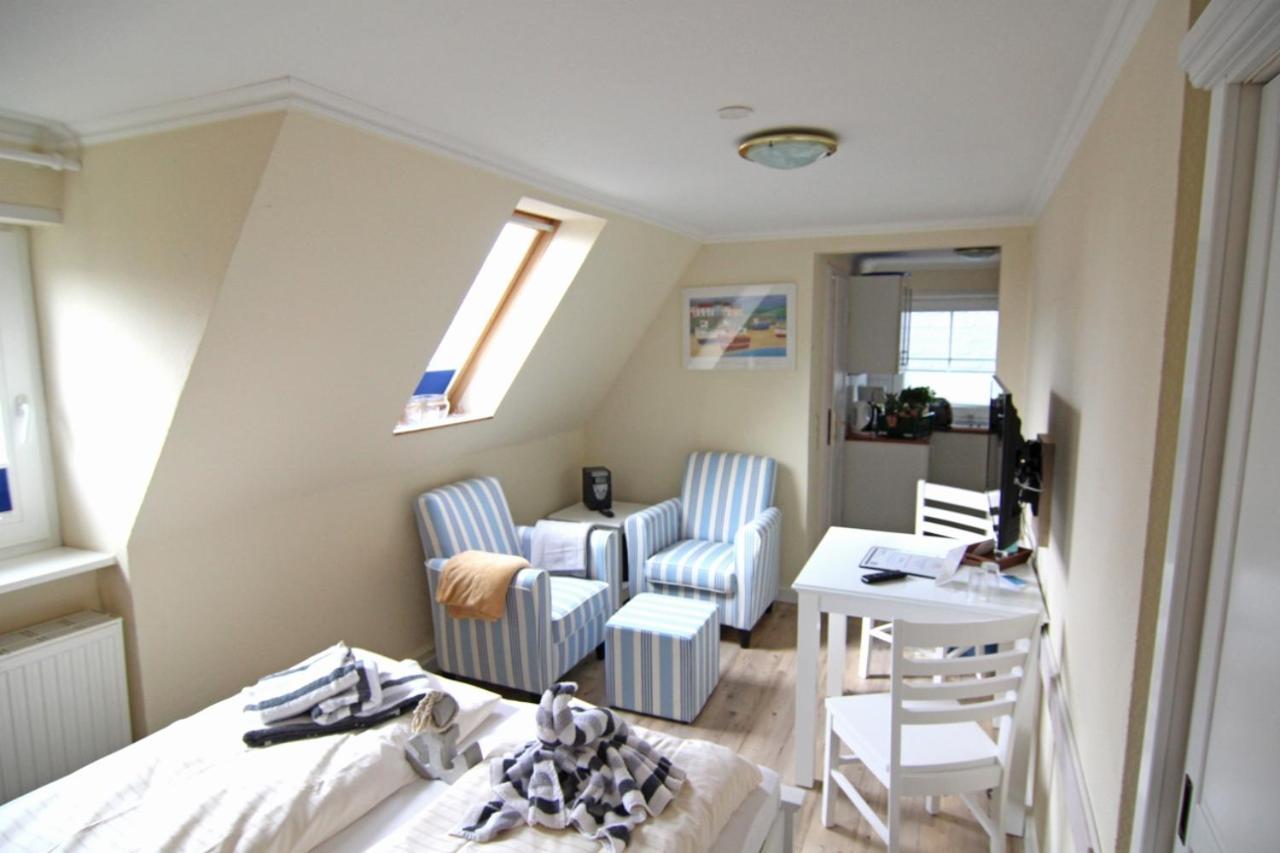 Ferienwohnung Clipper im Haus Inken Westerland Exterior foto